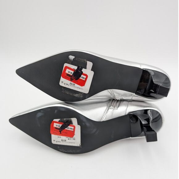 Abound Erinn Pointed Toe Heel Boot Women's Silver Metallic Size US7.5M EU38 - Picture 8 of 14